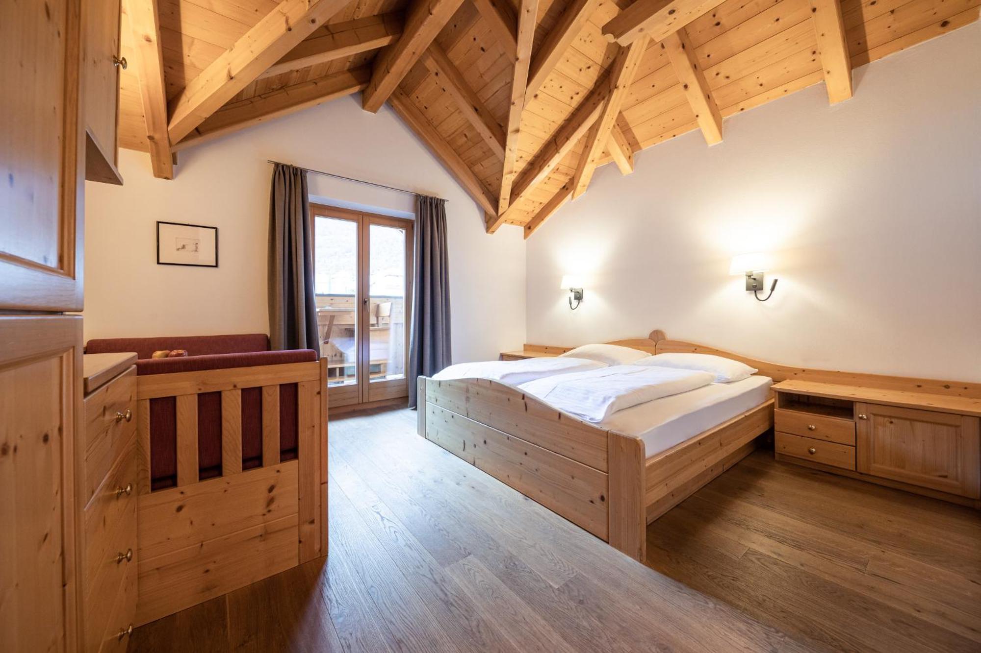 Hotel Torgglhof Калдаро Стая снимка